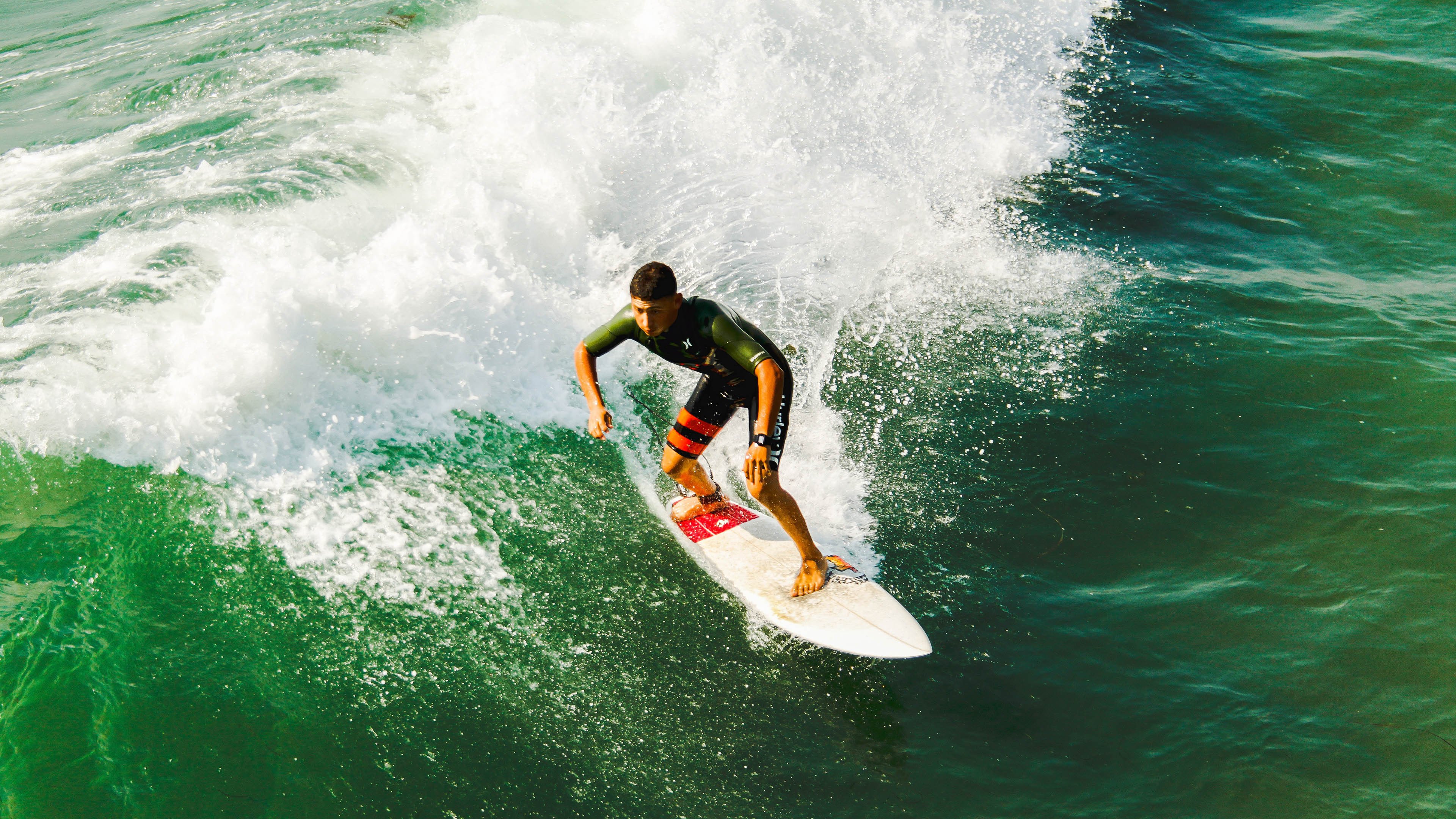 【比赛幕后】运动员准备、裁判判罚、现场布置全纪录,运动员裁判员入场解说词